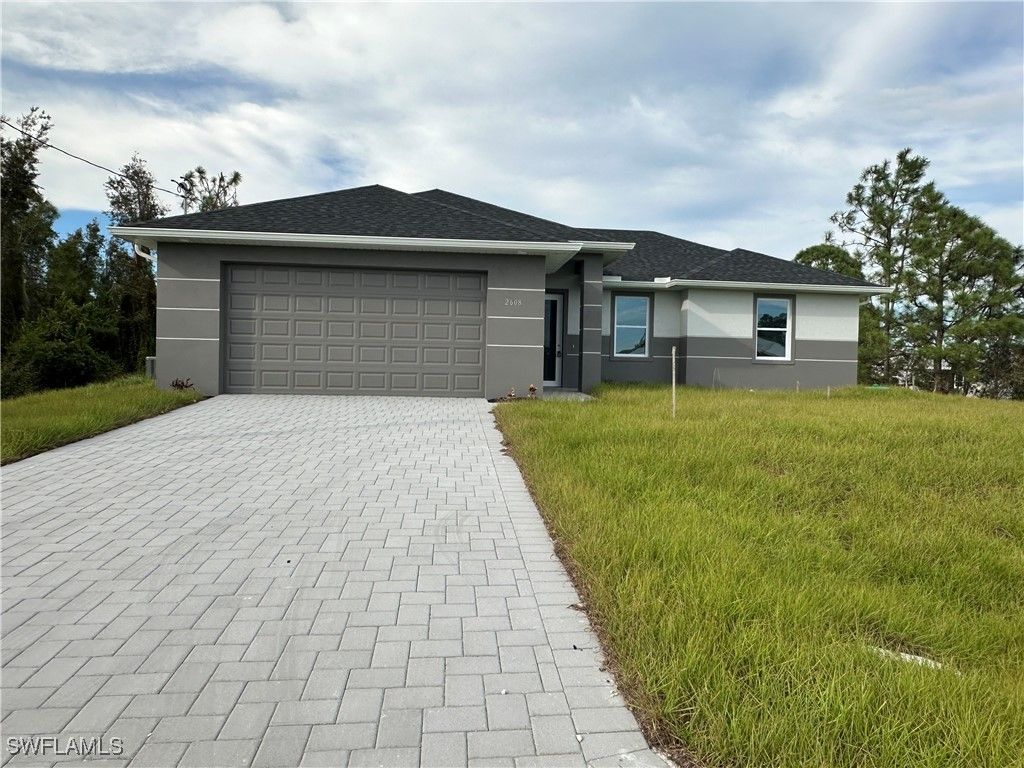 listing image 0