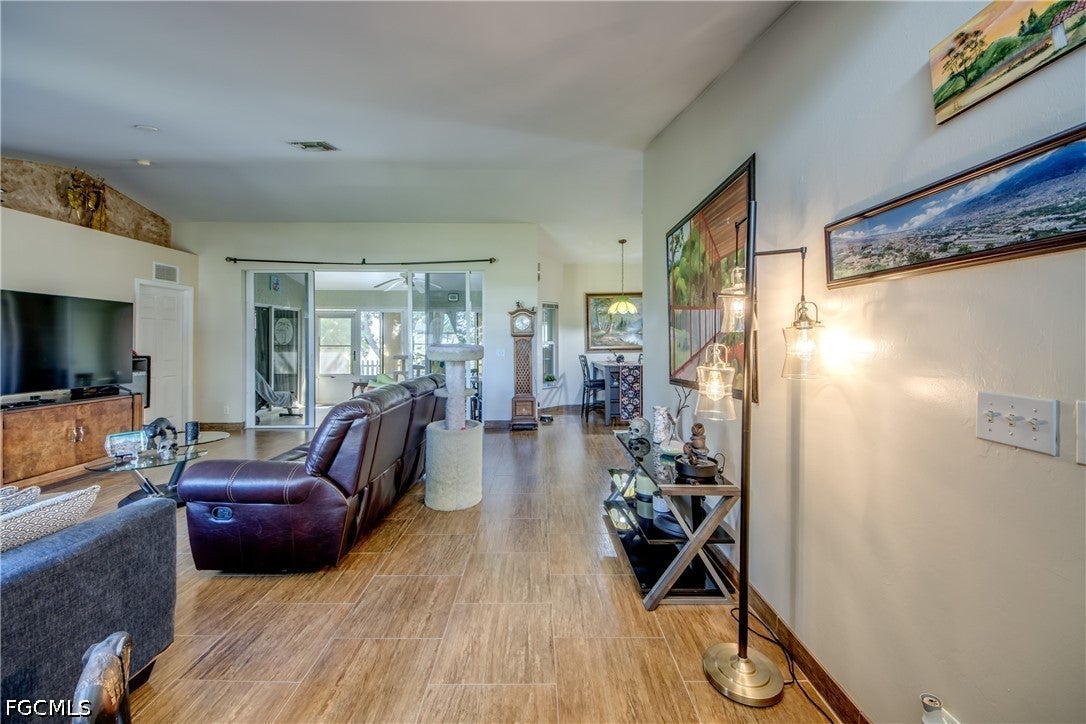 3449 NE 11th Avenue