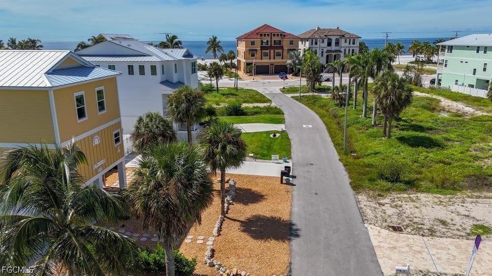 131 Mid Island Drive
