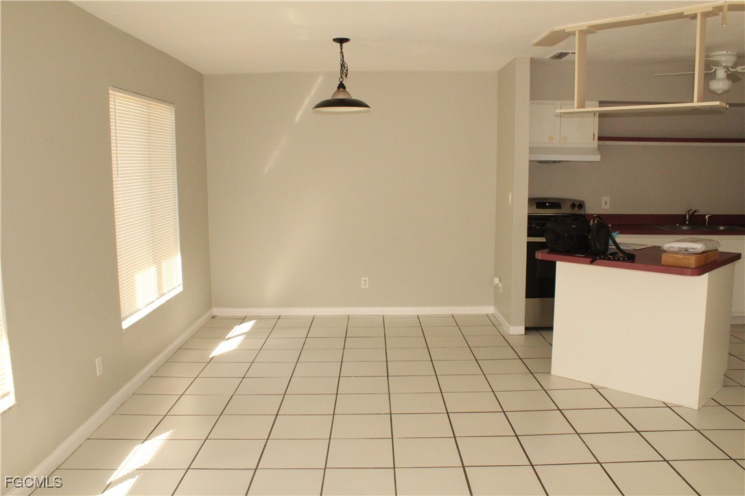 1811 SE 15th Place 1