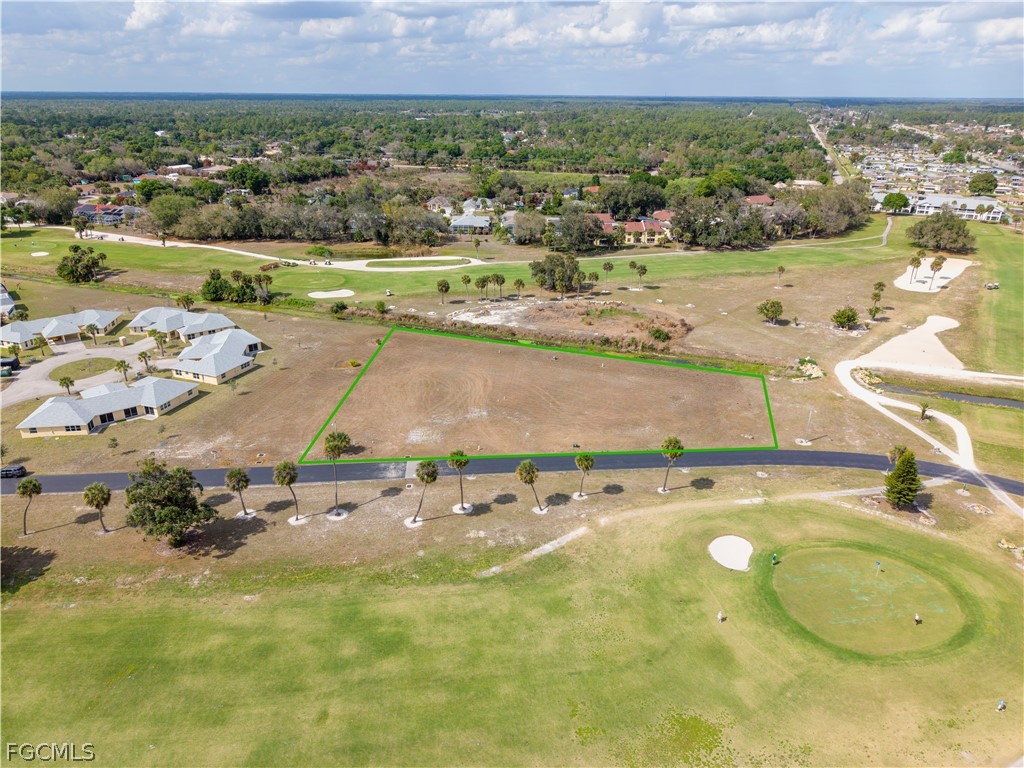 31-41 E Greens Boulevard