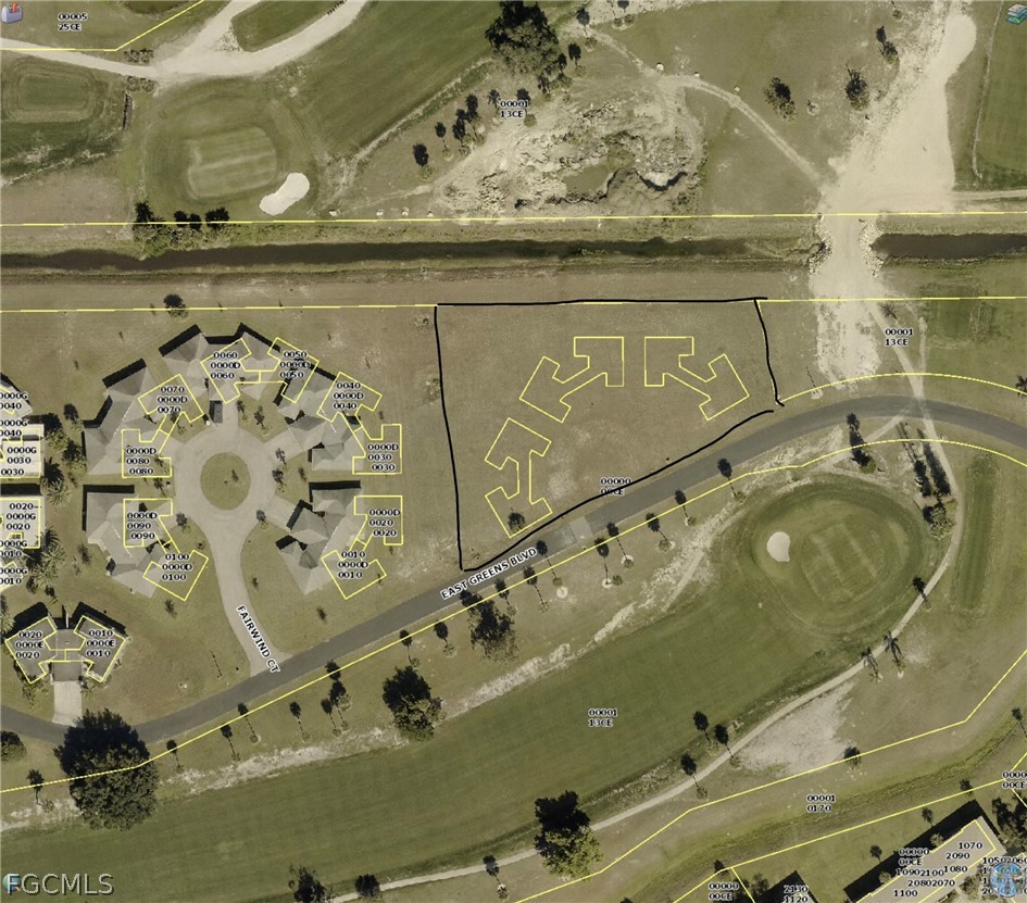 31-41 E Greens Boulevard