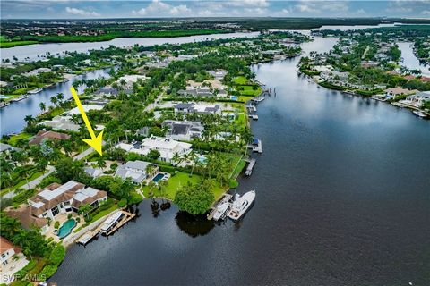 958 Spyglass Lane Naples FL 34102