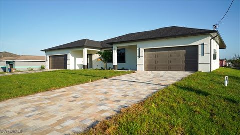 133/135 PENNFIELD Street Lehigh Acres FL 33974