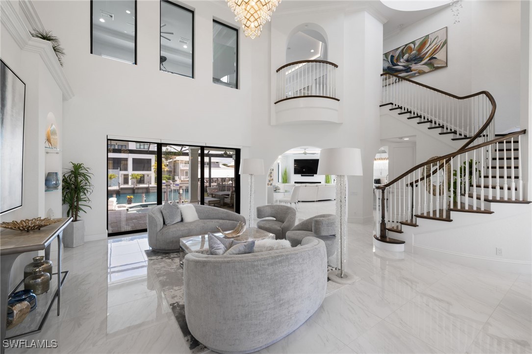 279 HERON Avenue