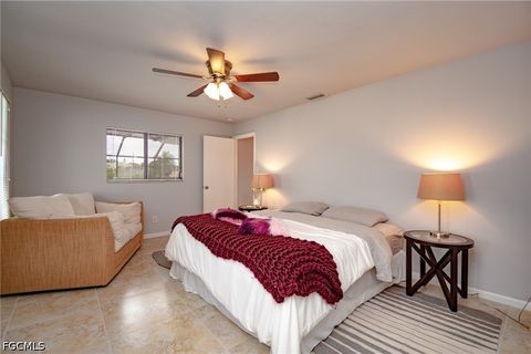 Tiny photo for 908 SE 33rd Street, Cape Coral, FL 33904 (MLS # 2026021566)