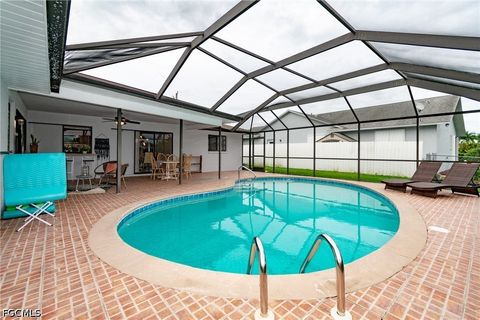 Tiny photo for 908 SE 33rd Street, Cape Coral, FL 33904 (MLS # 2026021566)