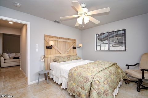 Tiny photo for 908 SE 33rd Street, Cape Coral, FL 33904 (MLS # 2026021566)