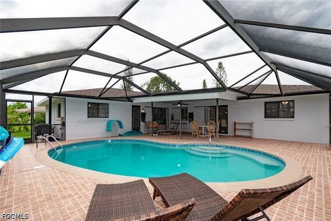 Tiny photo for 908 SE 33rd Street, Cape Coral, FL 33904 (MLS # 2026021566)