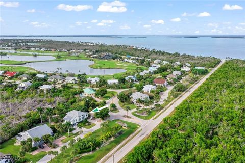 984 Greenwood Court S Sanibel FL 33957