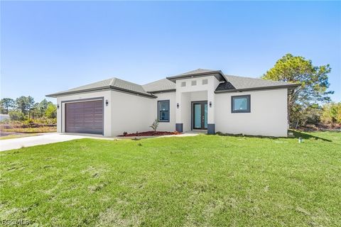 752 Crystal Avenue S Lehigh Acres FL 33974