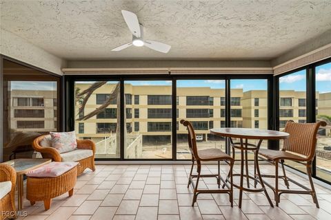 2721 W Gulf Drive 212 Sanibel FL 33957