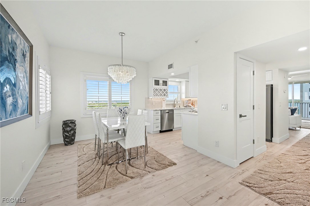 4331 Bay Beach Lane 651