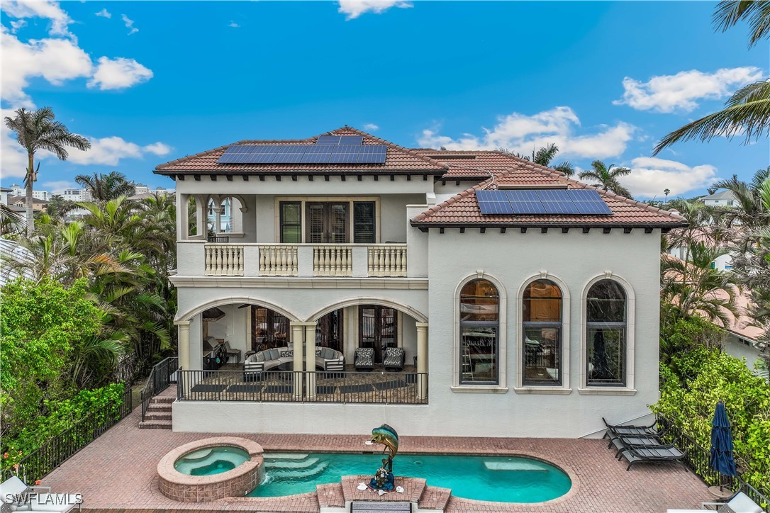 280 Egret Avenue