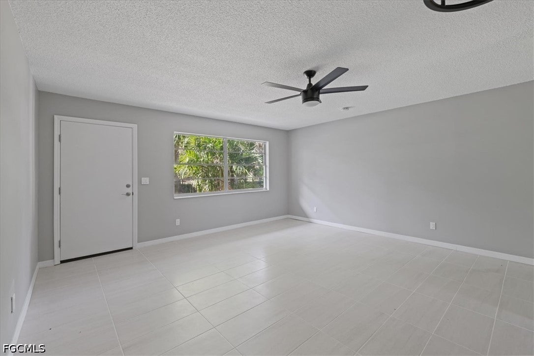 3225 E Riverside Drive 63F