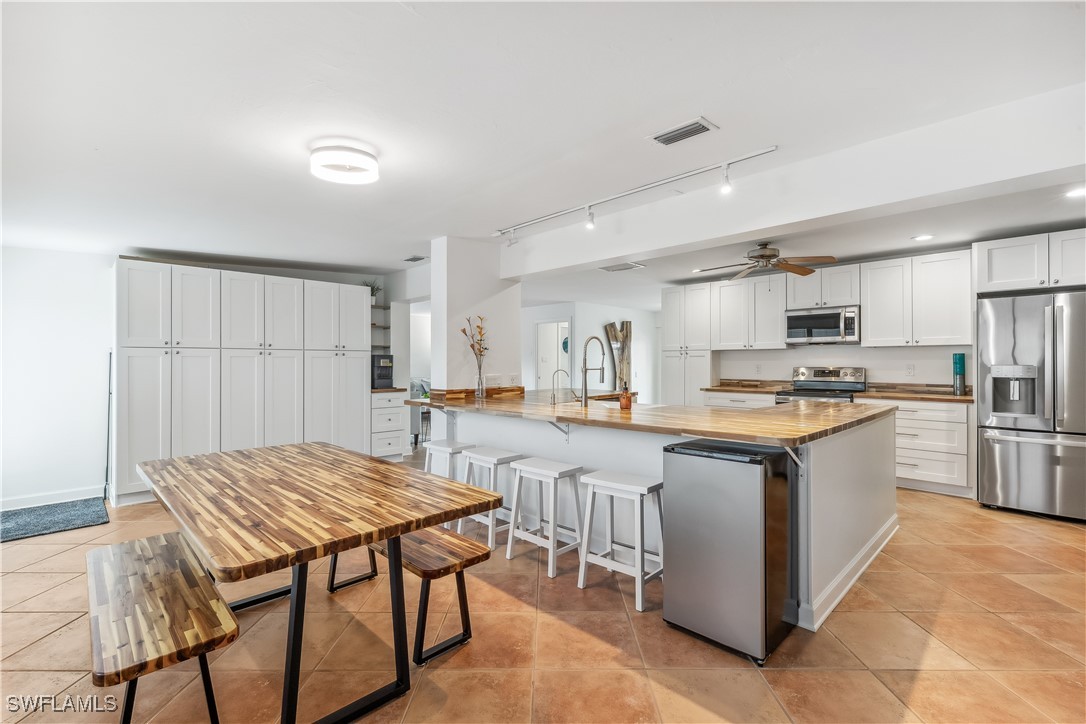 5654 Natoma Drive
