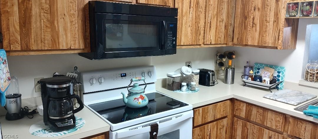 15452 Admiralty Circle 6