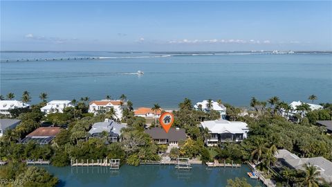 505 Lighthouse Way Sanibel FL 33957