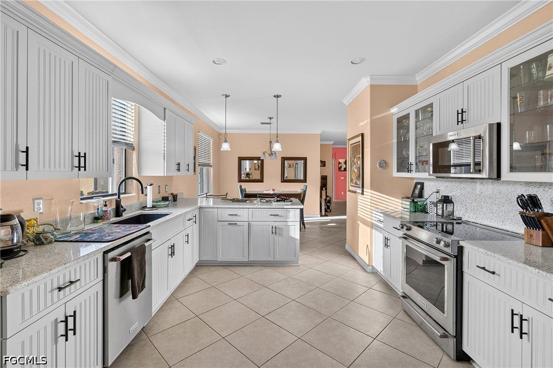 3652 Treasure Cove Circle