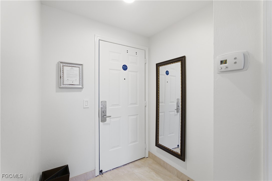 221 9th Street S 405