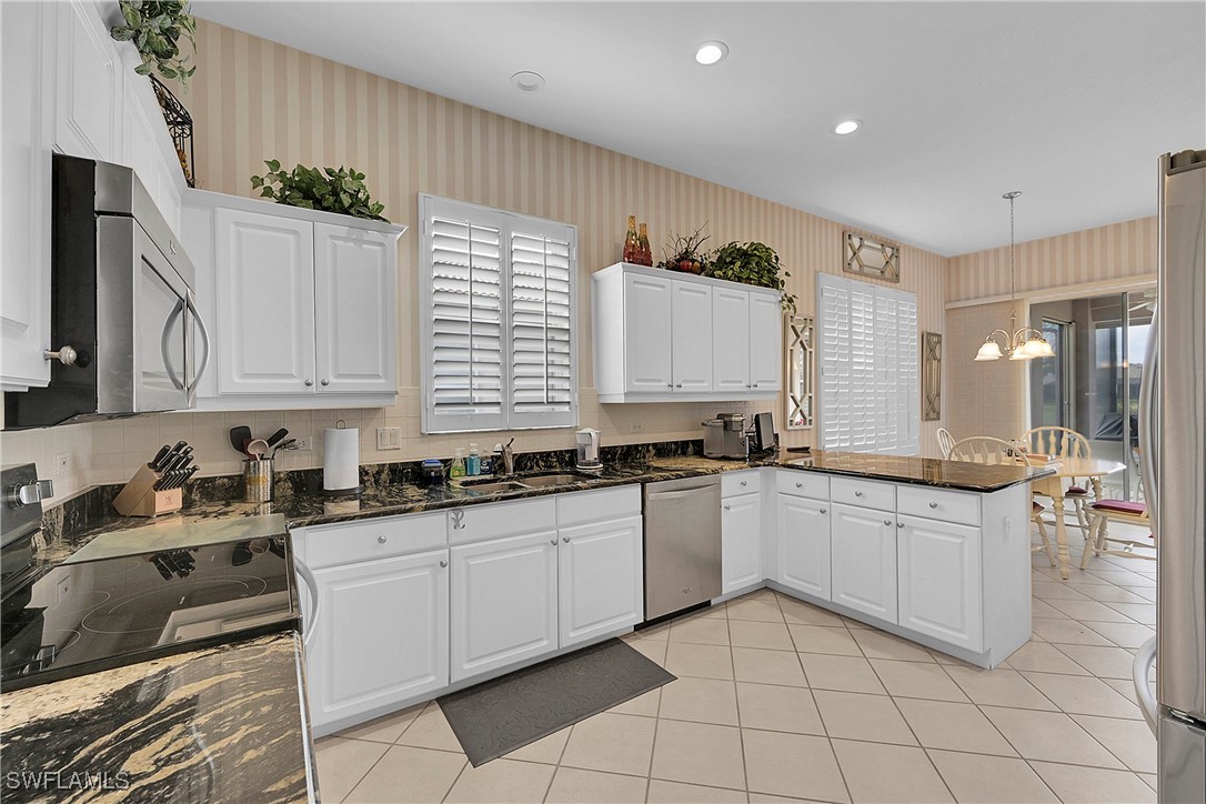 9209 GARDEN POINTE