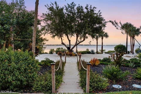 Photo of 11440 Longwater Chase Court, Fort Myers, FL 33908 (MLS # 2026031882)