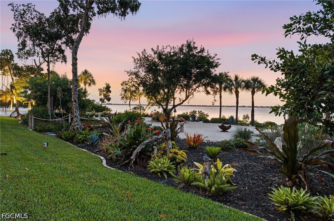 11440 Longwater Chase Court