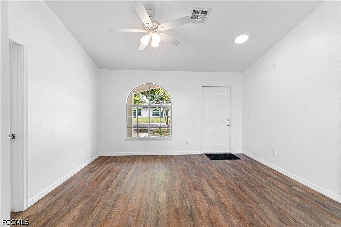 2816 Economy Street