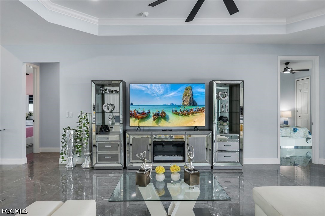2419 Country Club Boulevard