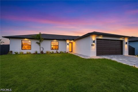 Photo of 1906 NE 16th Place, Cape Coral, FL 33909 (MLS # 2026019979)