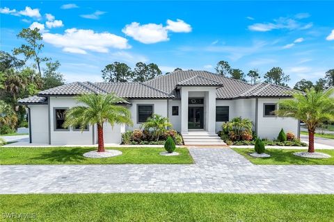 333 12th Avenue NE Naples FL 34120