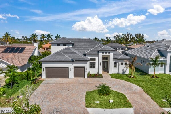 2133 Cape Coral Parkway W