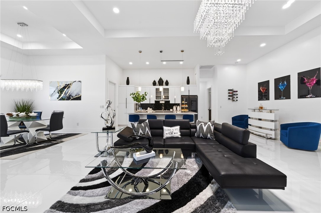 710 SW 12th Terrace