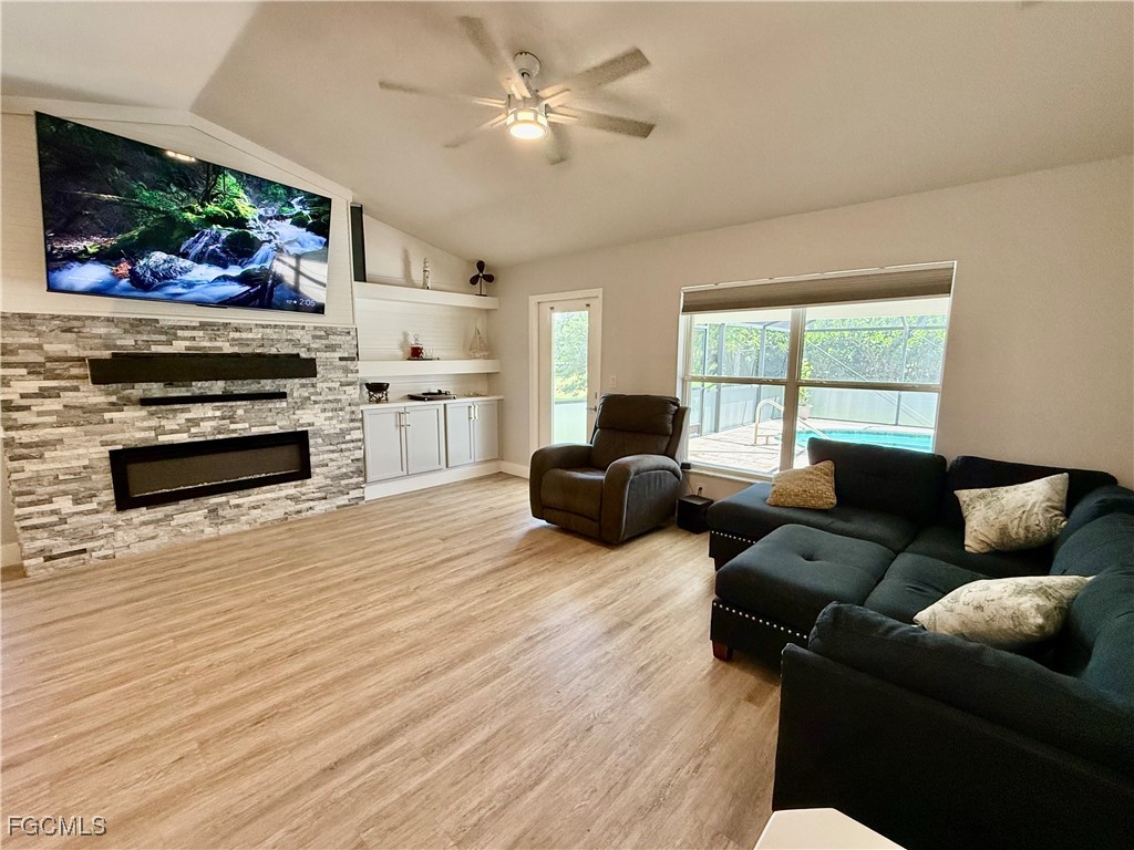 1002 NW 16th Terrace