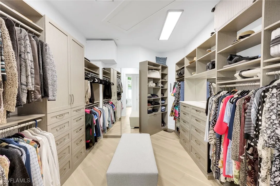 Bonita Springs, Florida, 34134, United States, 4 Bedrooms Bedrooms, ,5 BathroomsBathrooms,Residential,Active,2007884