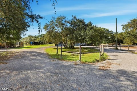 Tiny photo for 140 N Brida Street, Clewiston, FL 33440 (MLS # 2026020180)