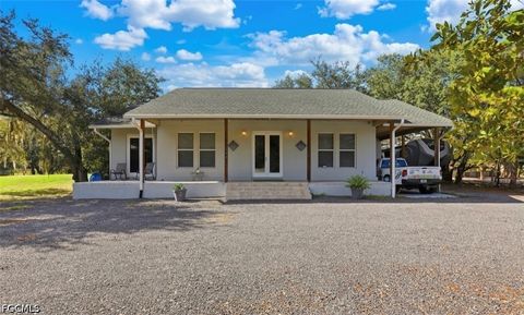 Photo of 140 N Brida Street, Clewiston, FL 33440 (MLS # 2026020180)