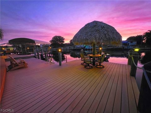 1710 SE 10th Place Cape Coral FL 33990