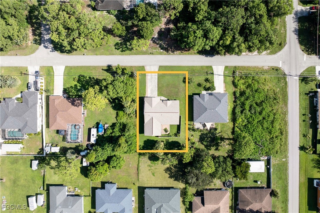 2605 11th Street W