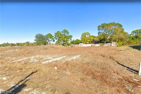 Photo of 3418 36th Street SW, Lehigh Acres, FL 33976 (MLS # 2026018836)