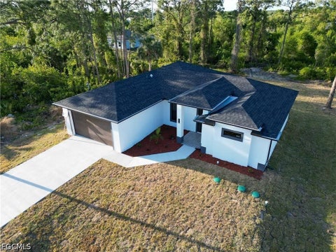 Tiny photo for 2716 2ND Street SW, Lehigh Acres, FL 33976 (MLS # 2026039419)