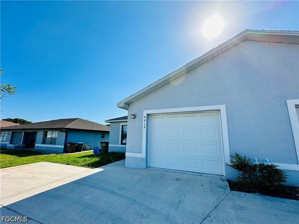 4410-4412 skyline Boulevard