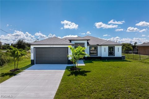 184 Pembroke Street Lehigh Acres FL 33974
