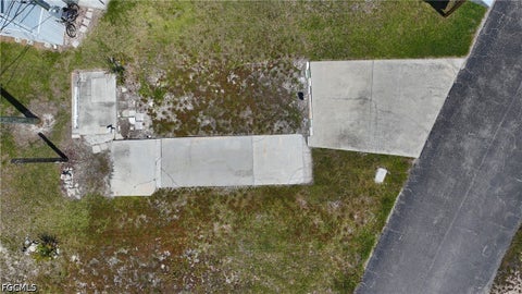 Tiny photo for 8 Helen Lane, Fort Myers Beach, FL 33931 (MLS # 2026018474)