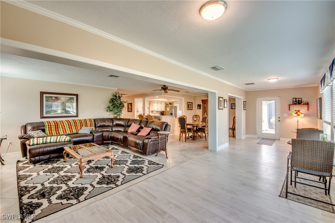 5672 Balkan Court