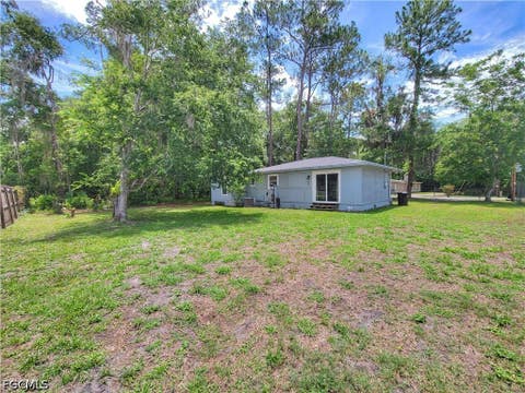 Tiny photo for 2524 NE 5th Place, Gainesville, FL 32641 (MLS # 2026026892)