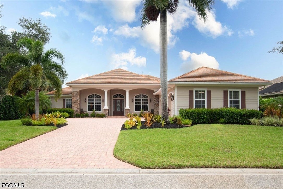 3750 Mossy Oak Drive