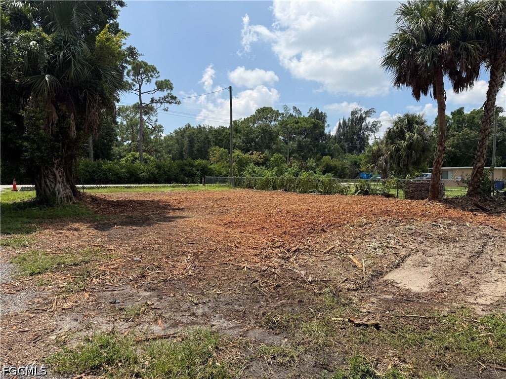 1209 Laurel Drive