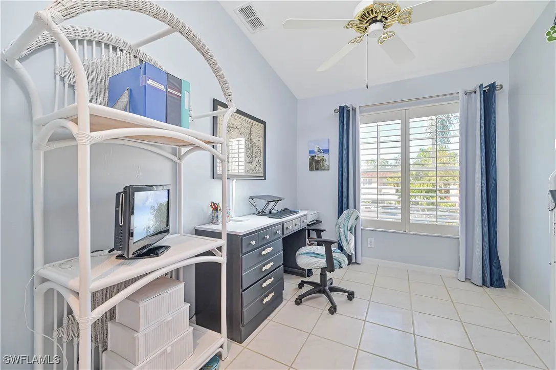 Fort Myers, Florida 33919, United States, 2 Bedrooms Bedrooms, ,2 BathroomsBathrooms,Residential,Active,20930