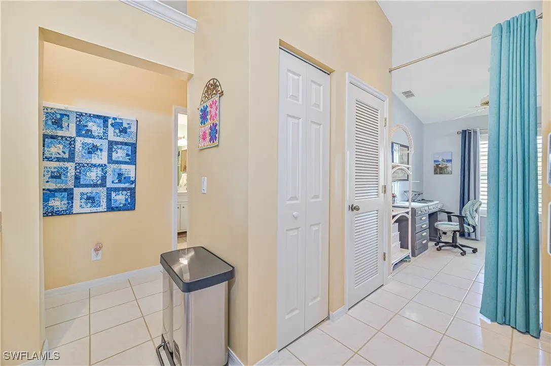 Fort Myers, Florida 33919, United States, 2 Bedrooms Bedrooms, ,2 BathroomsBathrooms,Residential,Active,20930